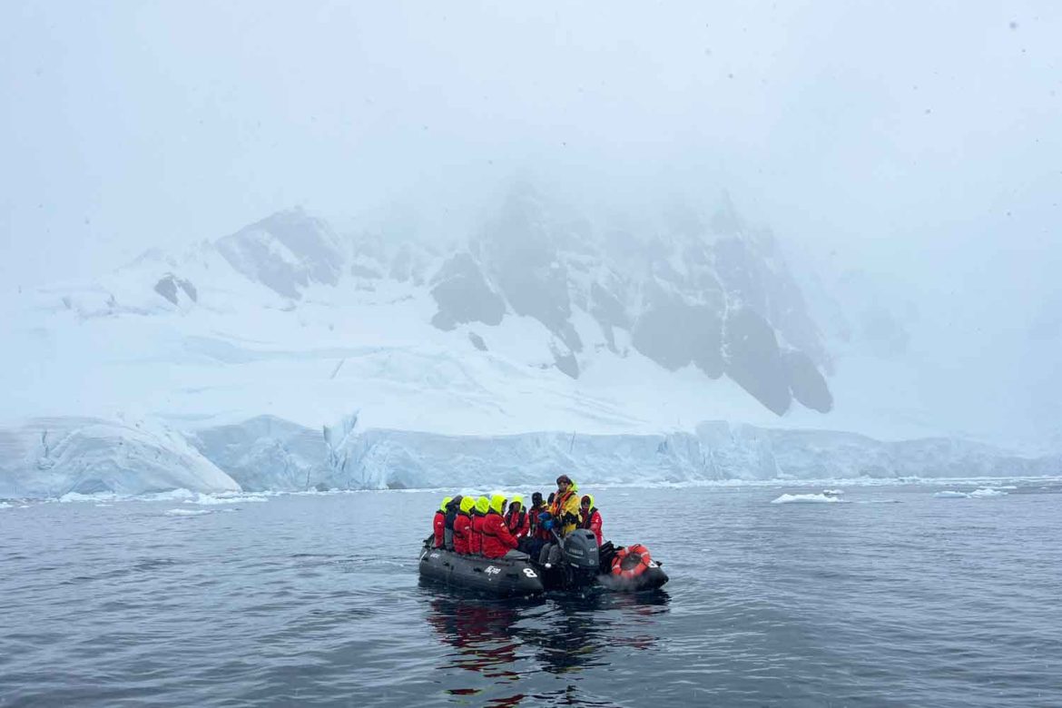 Antarctica boat trip