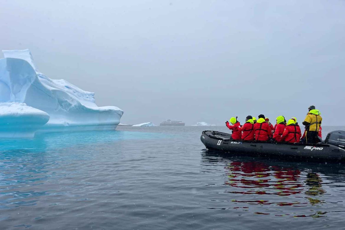 Antarctica iceberg cruise